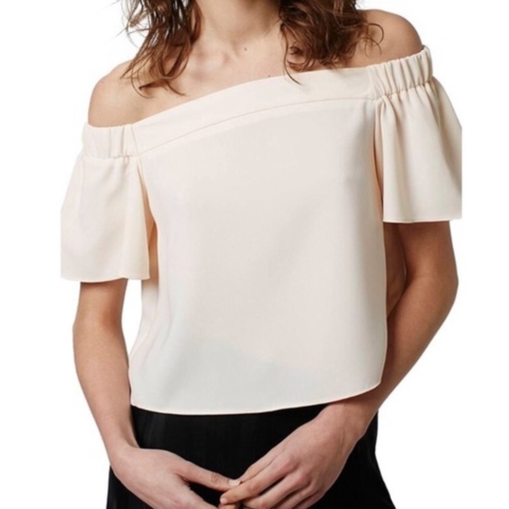 Top shop Livi off shoulder top